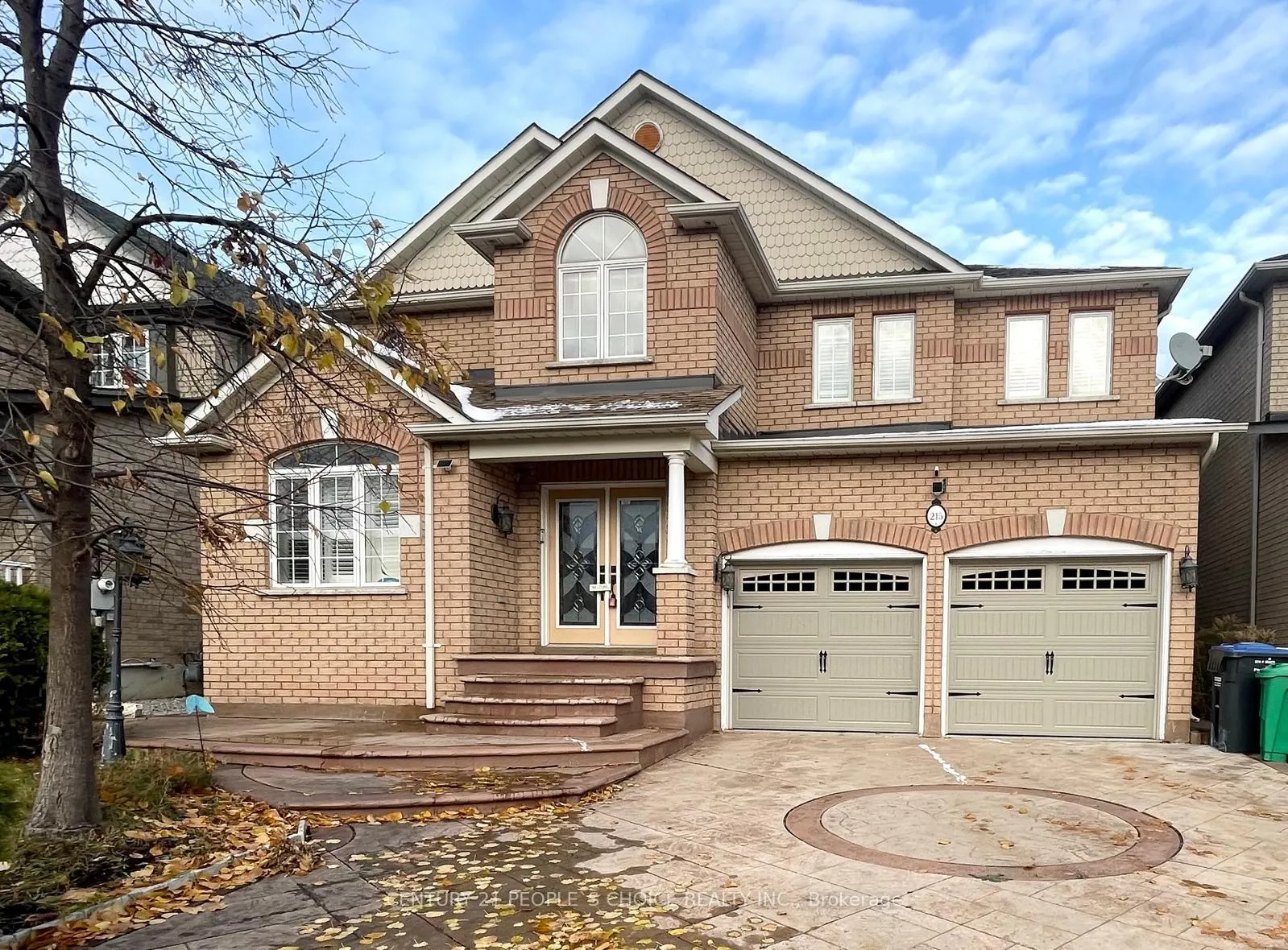 Photo 24 of 215 Edenbrook Hill Drive, Brampton, Fletcher's Meadow — HOMEH