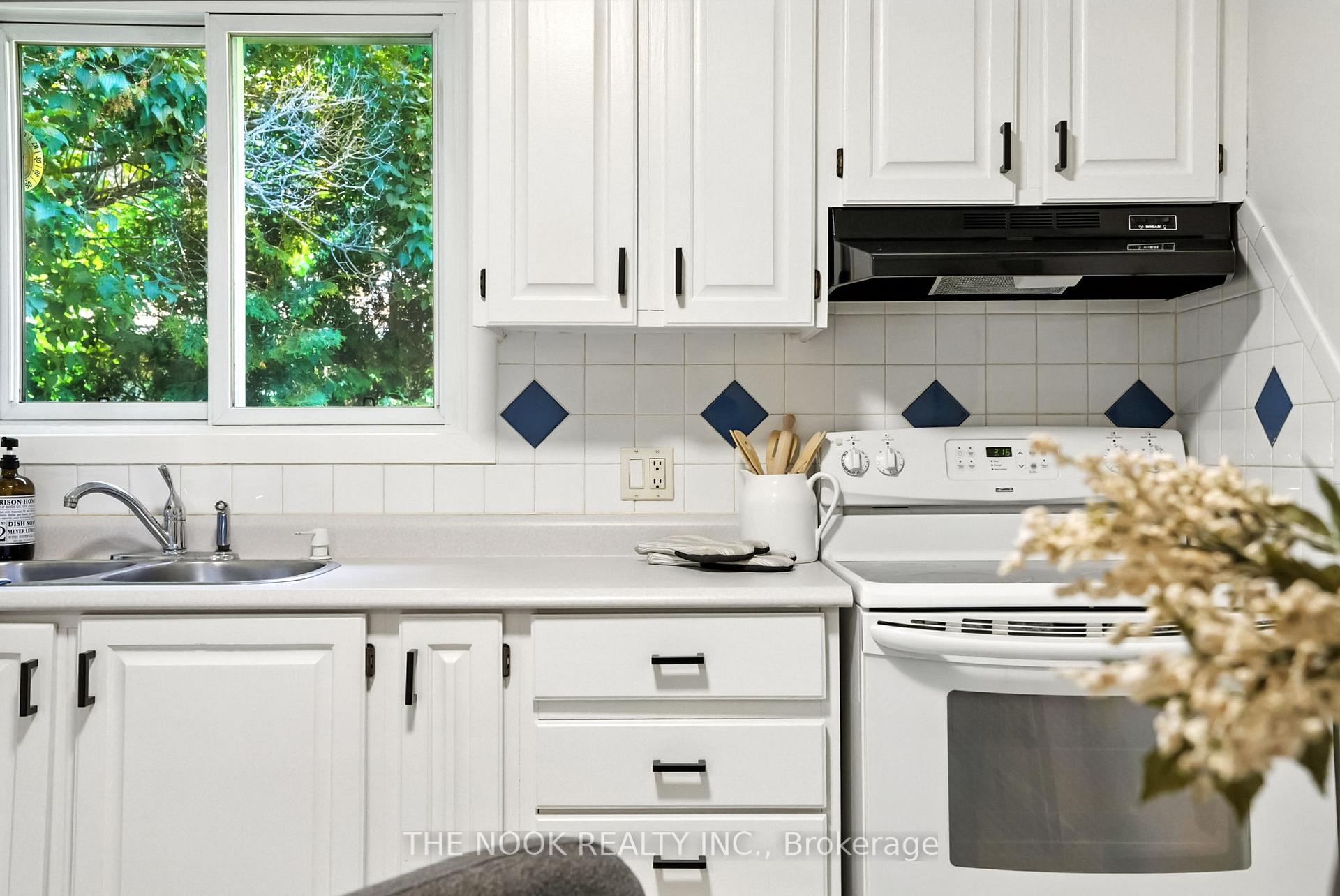 Photo 15 of 599 Amos Street, Clarington, Newcastle — HOMEH