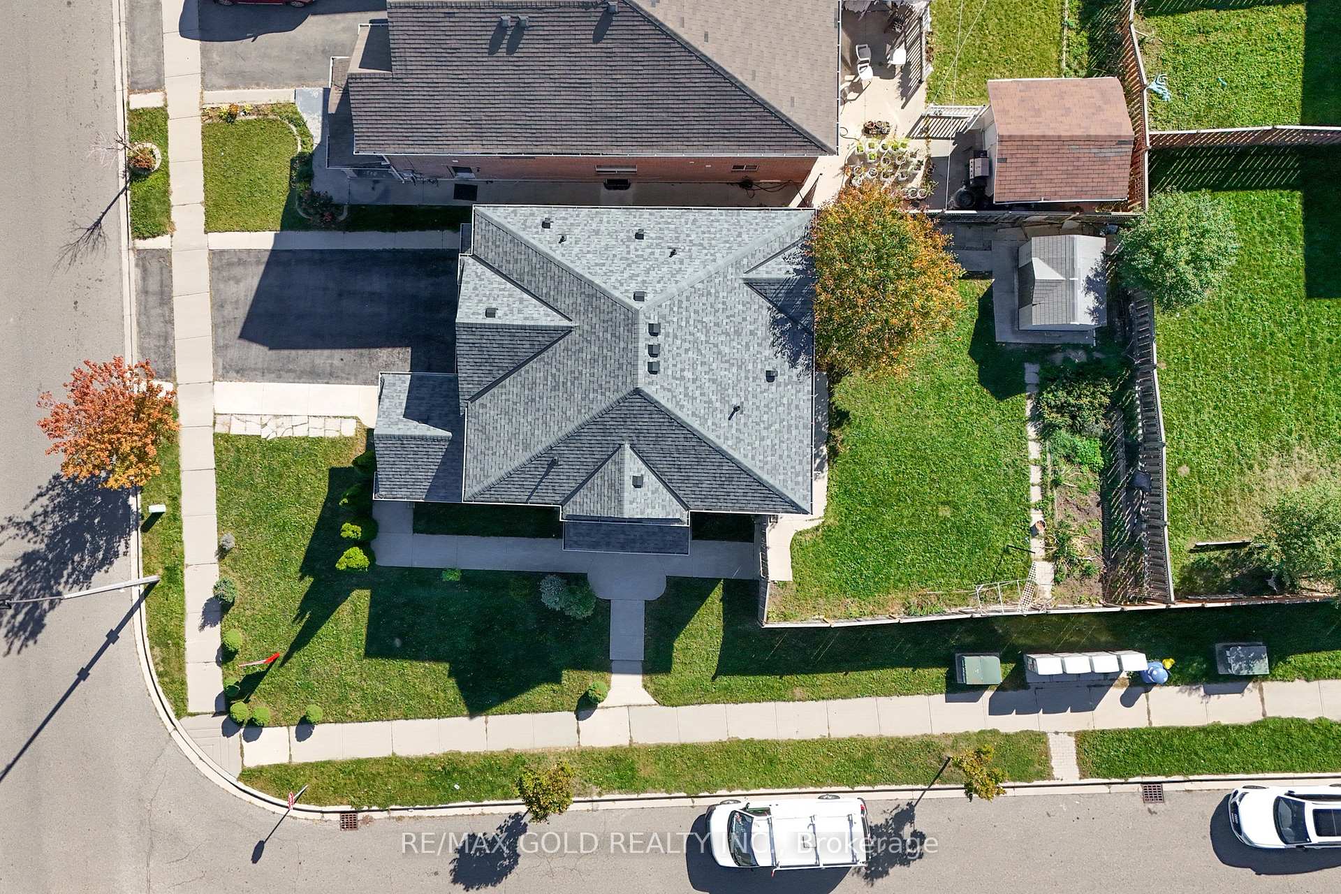 Photo 8 of 23 Lyric Road, Brampton, Gore Industrial North — HOMEH