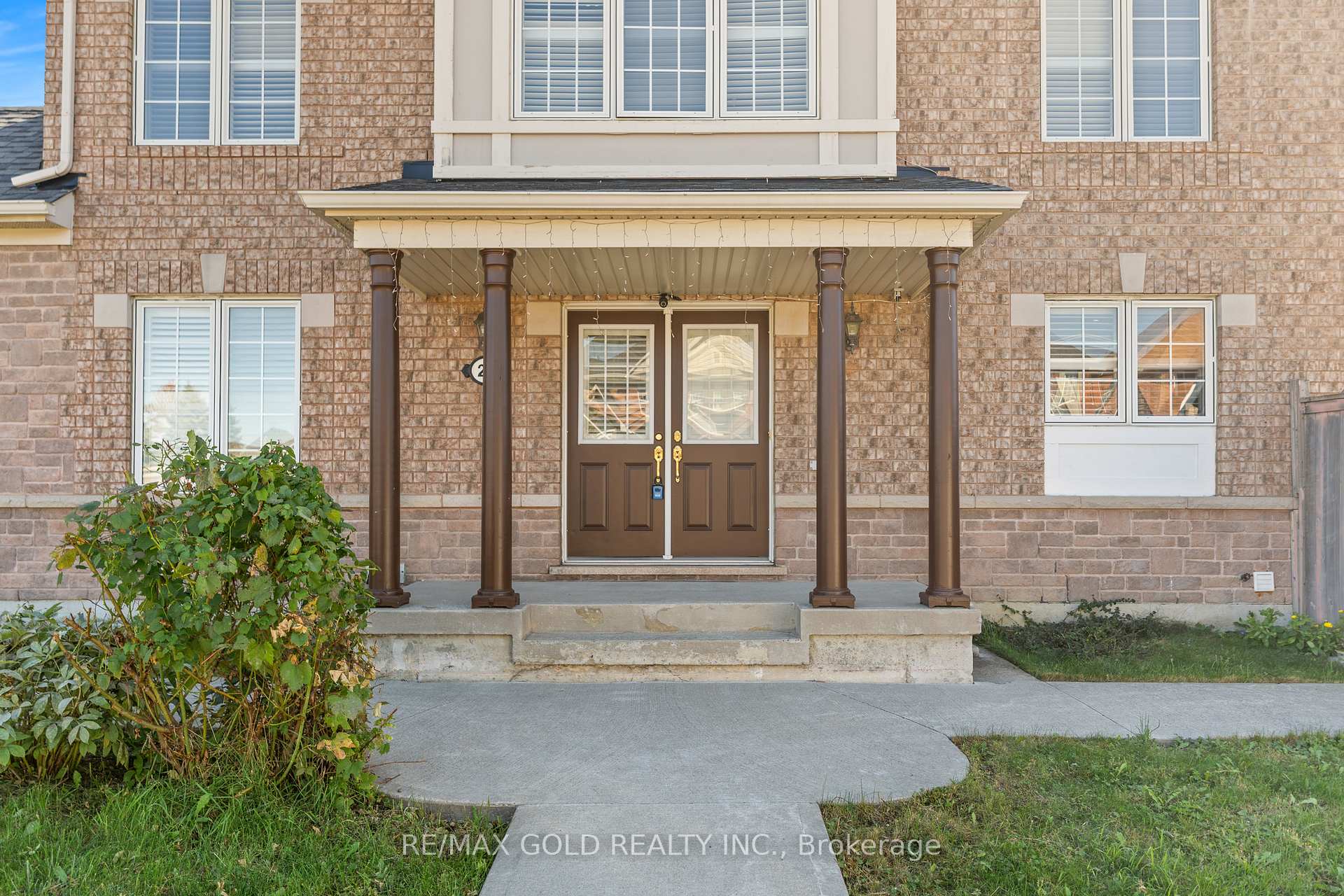 Photo 10 of 23 Lyric Road, Brampton, Gore Industrial North — HOMEH