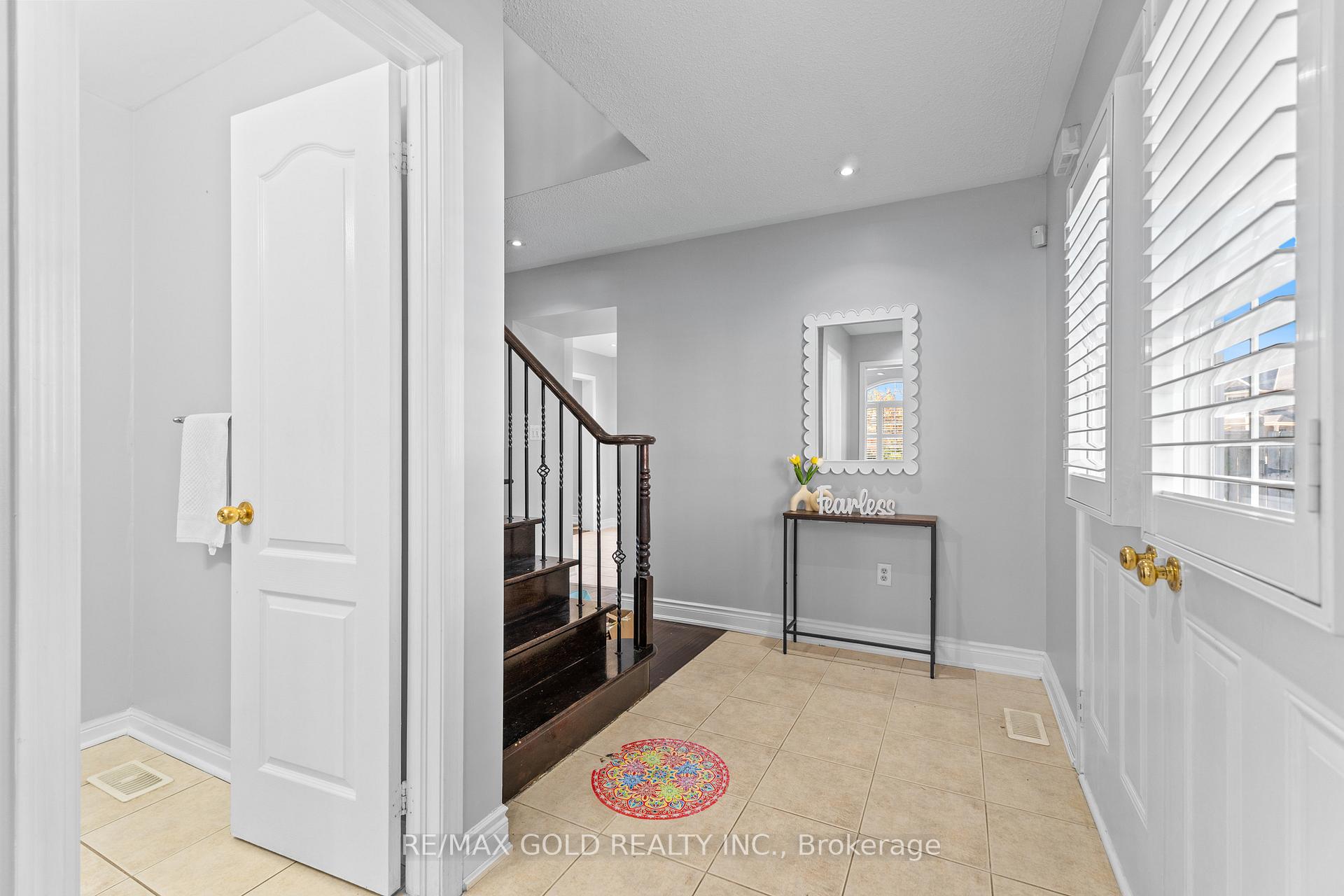 Photo 12 of 23 Lyric Road, Brampton, Gore Industrial North — HOMEH