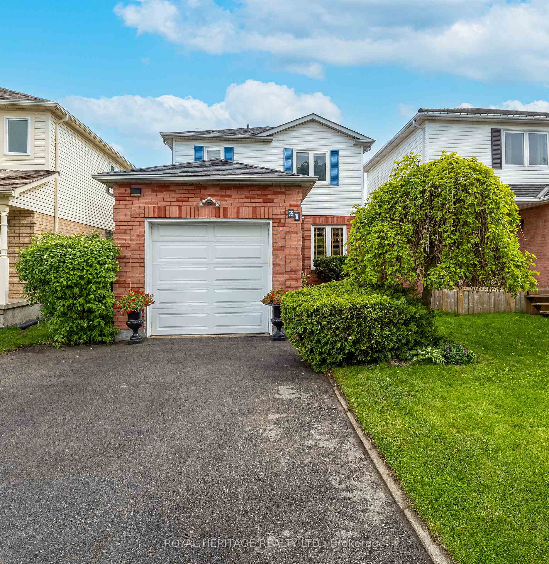 Photo 1 of 31 Flaxman Avenue, Clarington, Bowmanville — HOMEH