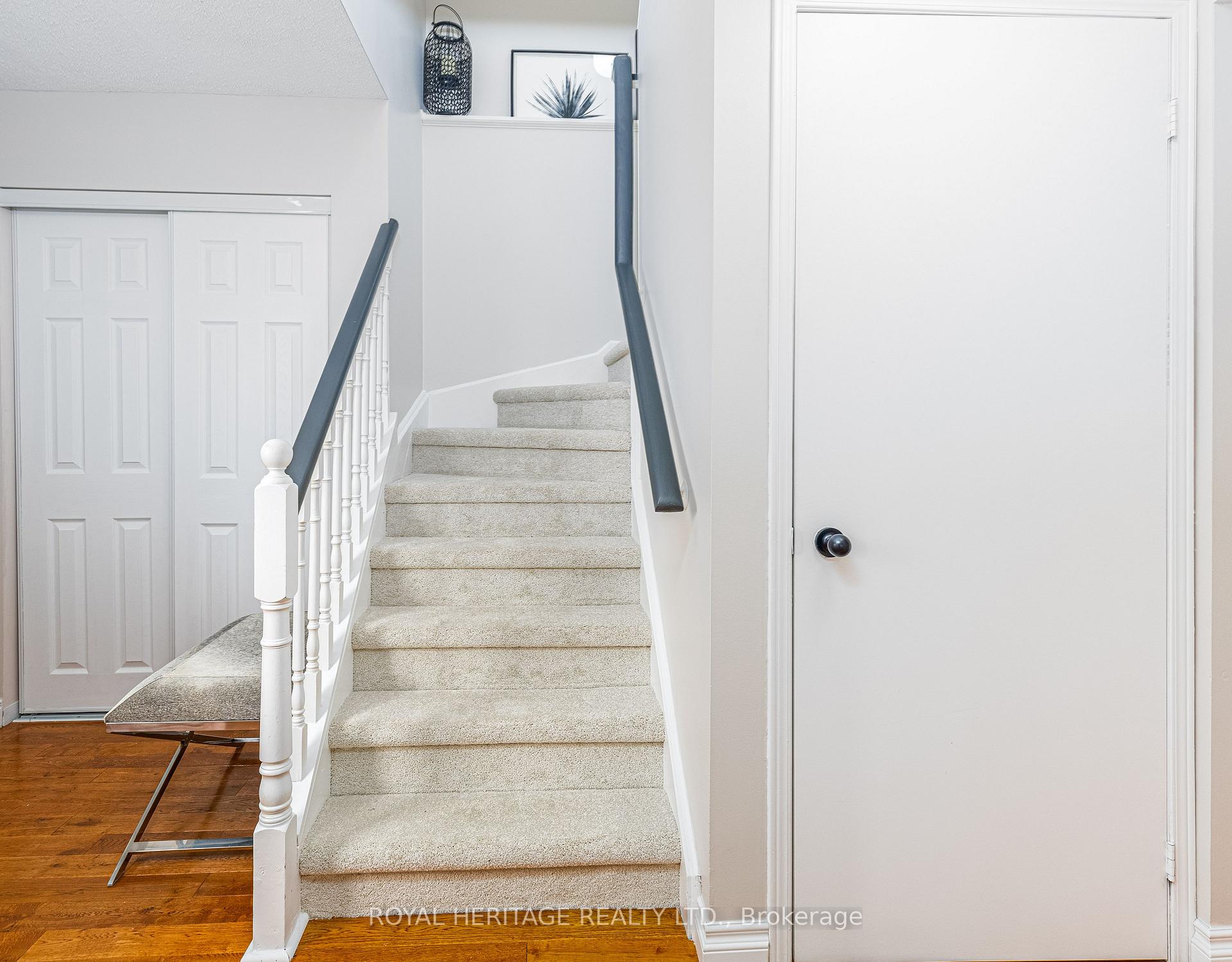 Photo 16 of 31 Flaxman Avenue, Clarington, Bowmanville — HOMEH