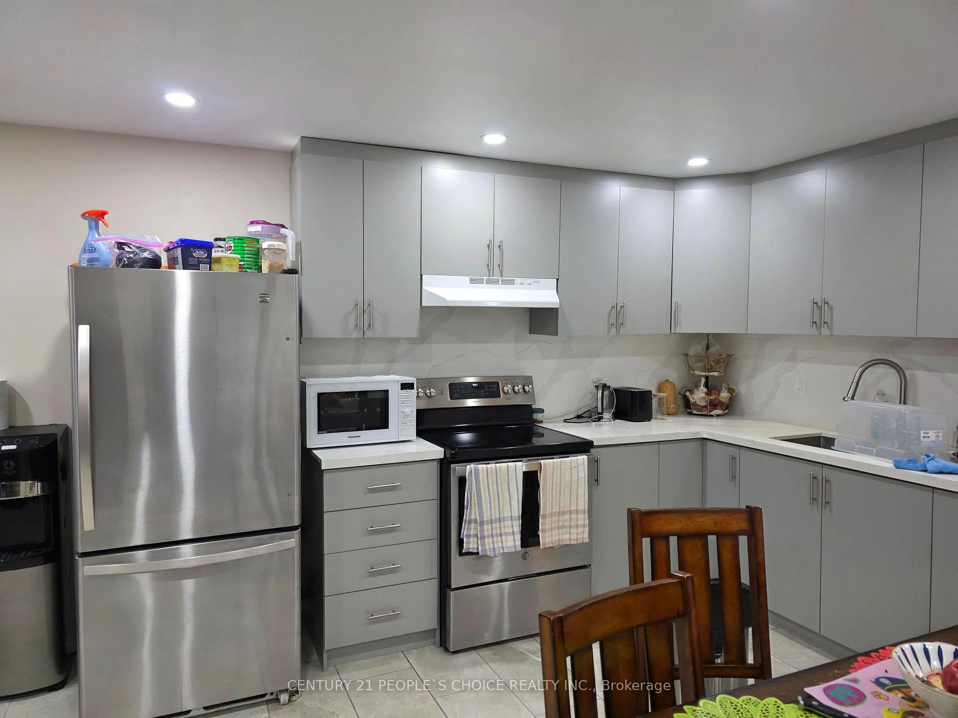 Photo 3 of 3 Heathbrook Avenue, Brampton, Bram East — HOMEH