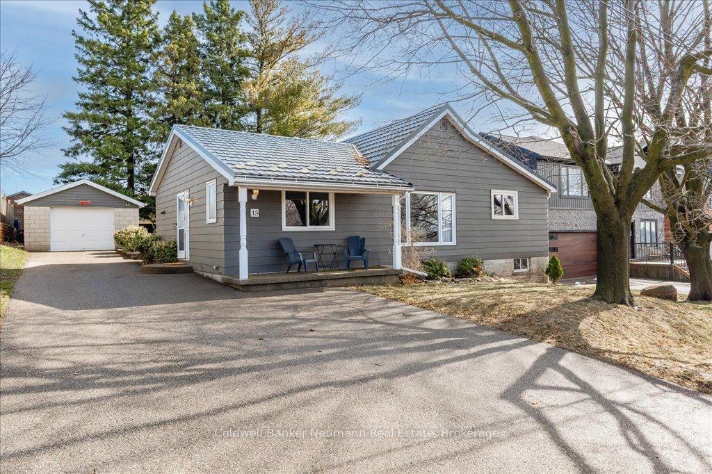 Photo 1 of 15 Hardy Street, Guelph, St. George's — HOMEH