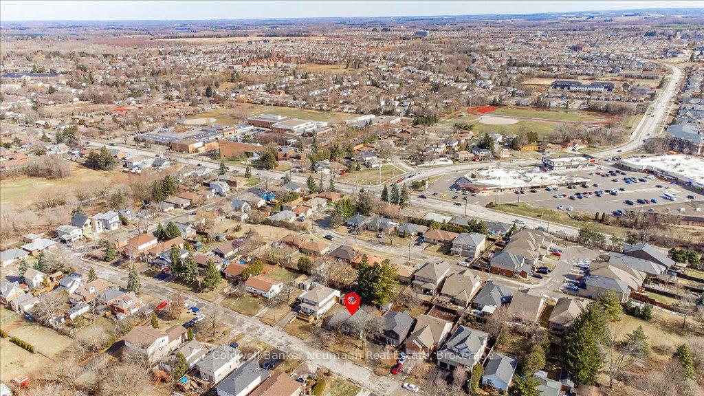 Photo 31 of 15 Hardy Street, Guelph, St. George's — HOMEH