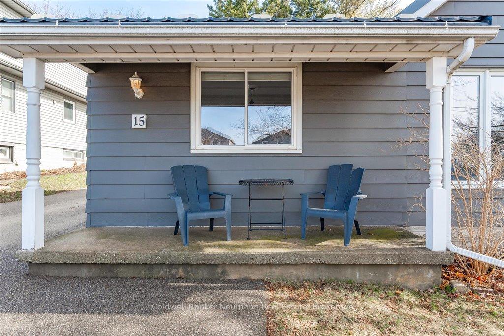 Photo 34 of 15 Hardy Street, Guelph, St. George's — HOMEH