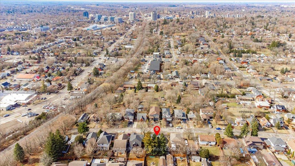 Photo 37 of 15 Hardy Street, Guelph, St. George's — HOMEH