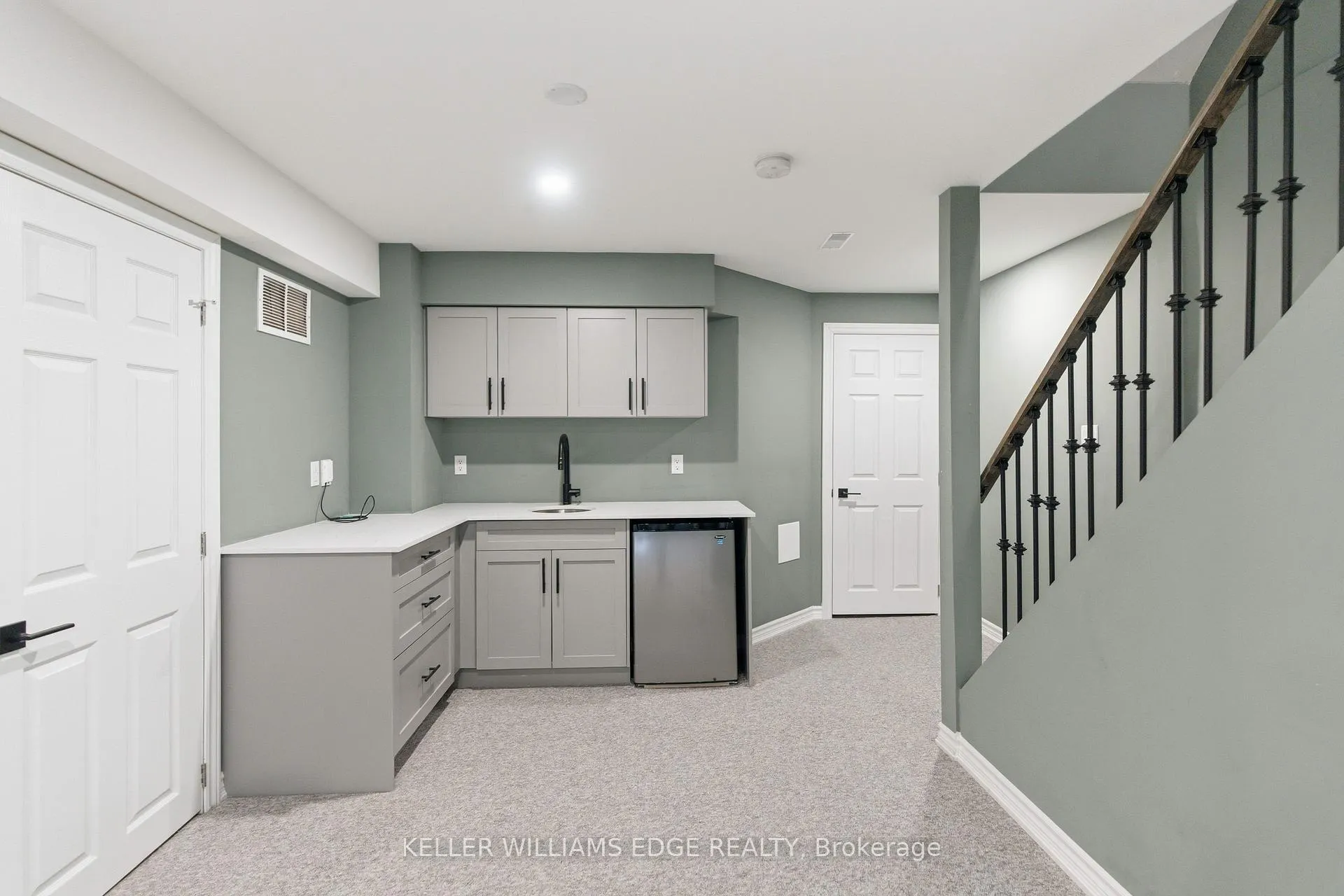 Photo 33 of 62 Browview Drive, Hamilton, Waterdown — HOMEH