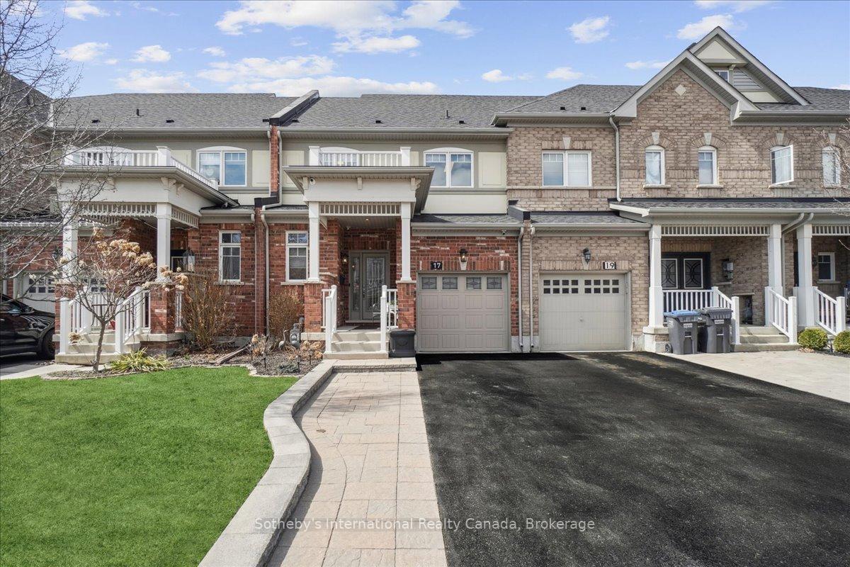 Photo 2 of 17 McCardy Court, Caledon, Caledon East — HOMEH