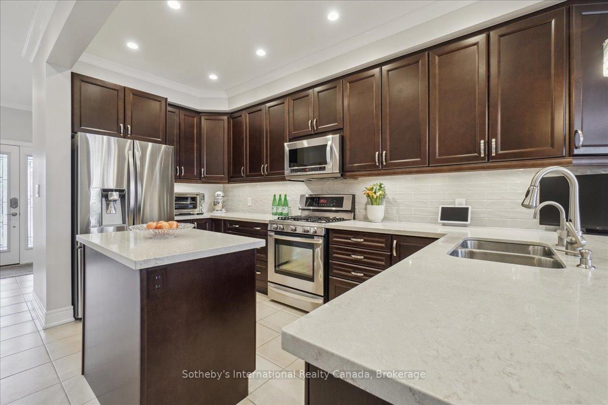 Photo 8 of 17 McCardy Court, Caledon, Caledon East — HOMEH
