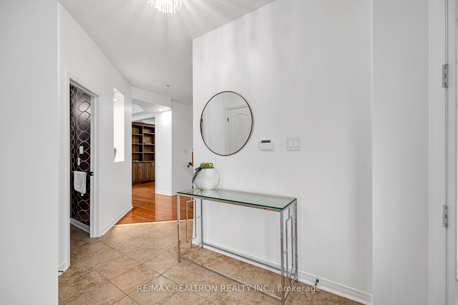 Photo 3 of 27 Alldread Crescent, Clarington, Newcastle — HOMEH