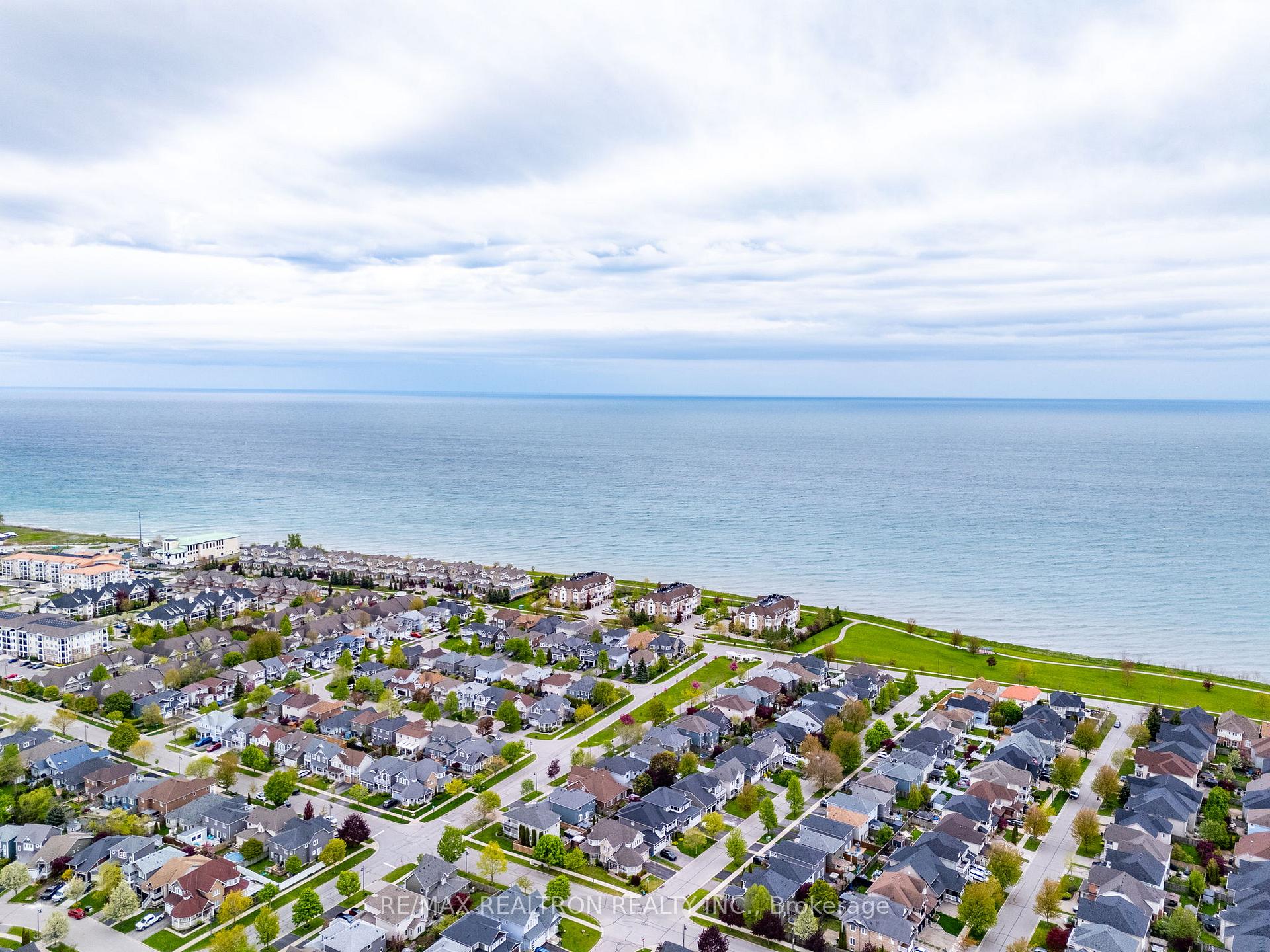 Photo 26 of 27 Alldread Crescent, Clarington, Newcastle — HOMEH
