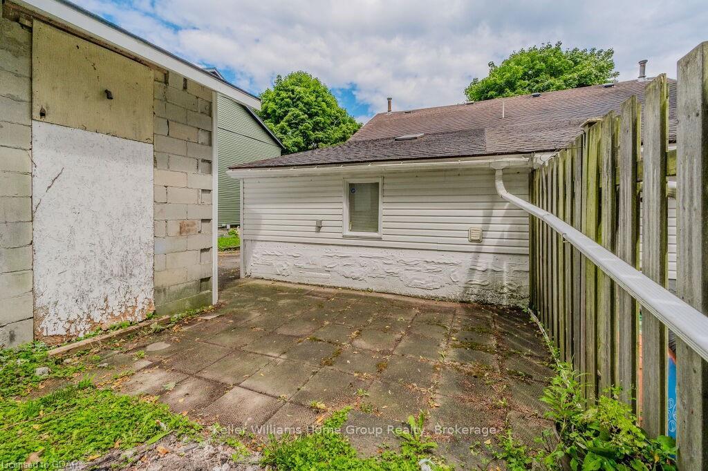 Photo 33 of 32 Ramore Street, Cambridge — HOMEH