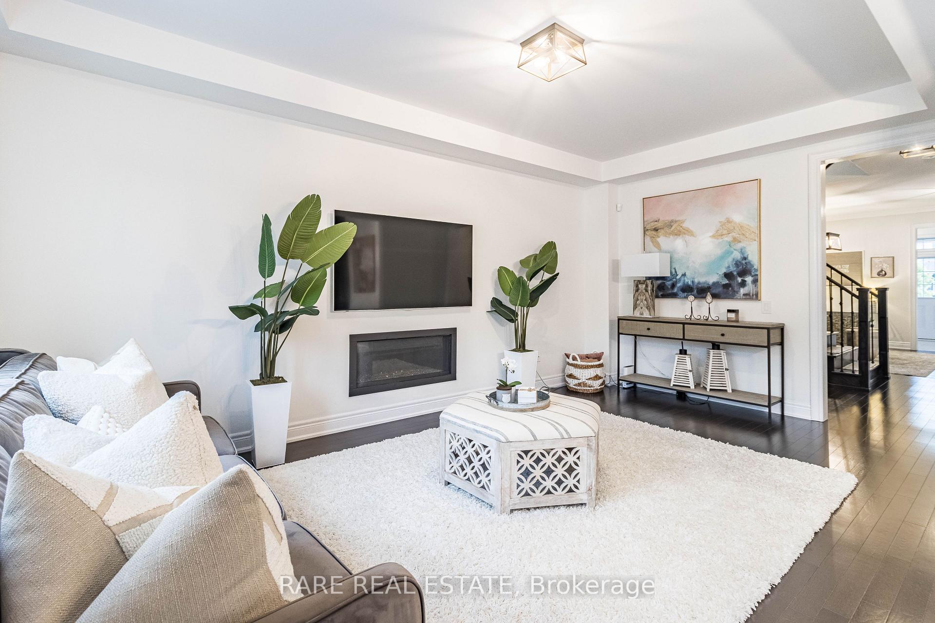 Photo 7 of 61 Ash Hill Avenue, Caledon, Caledon East — HOMEH