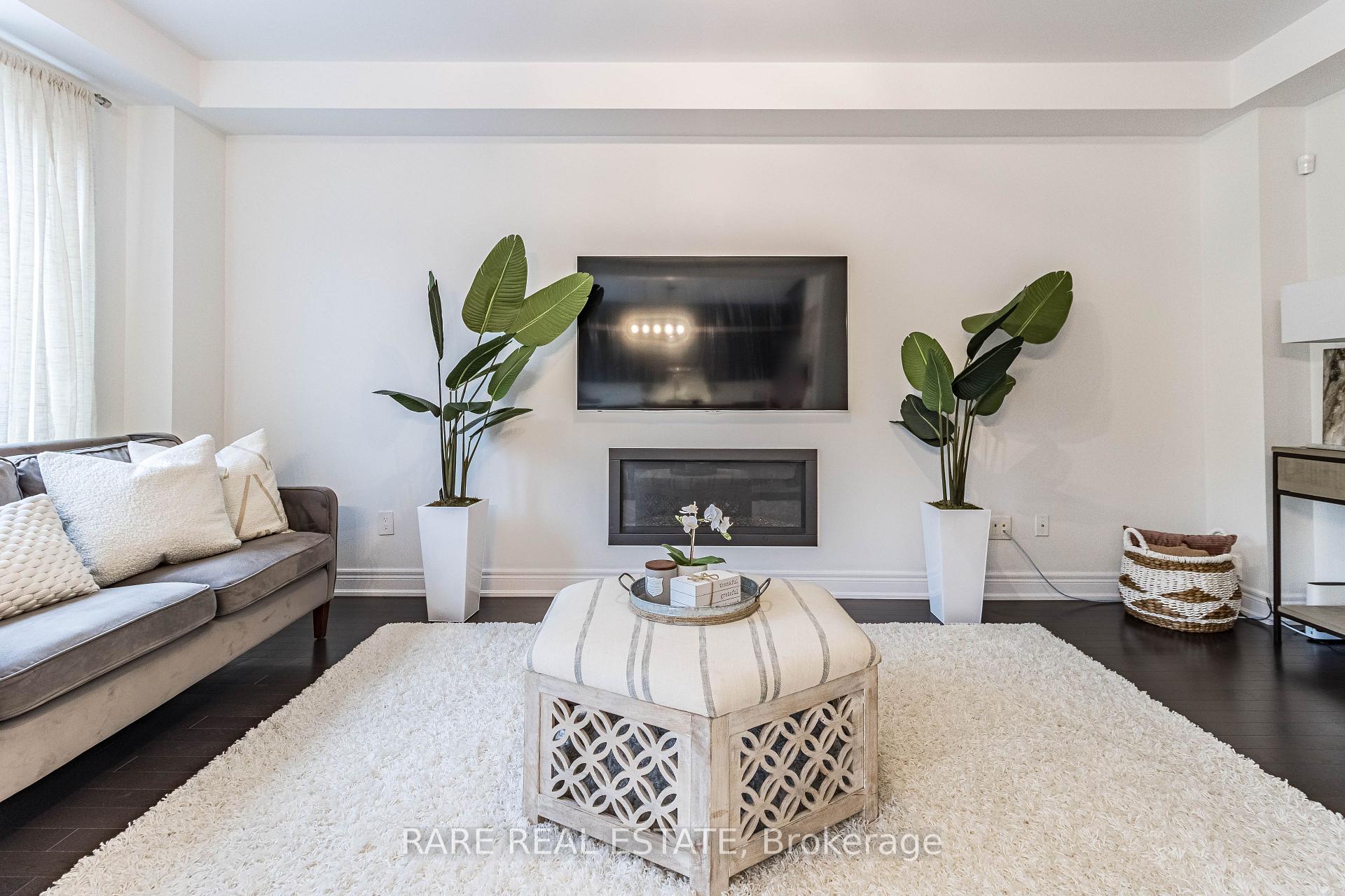 Photo 8 of 61 Ash Hill Avenue, Caledon, Caledon East — HOMEH
