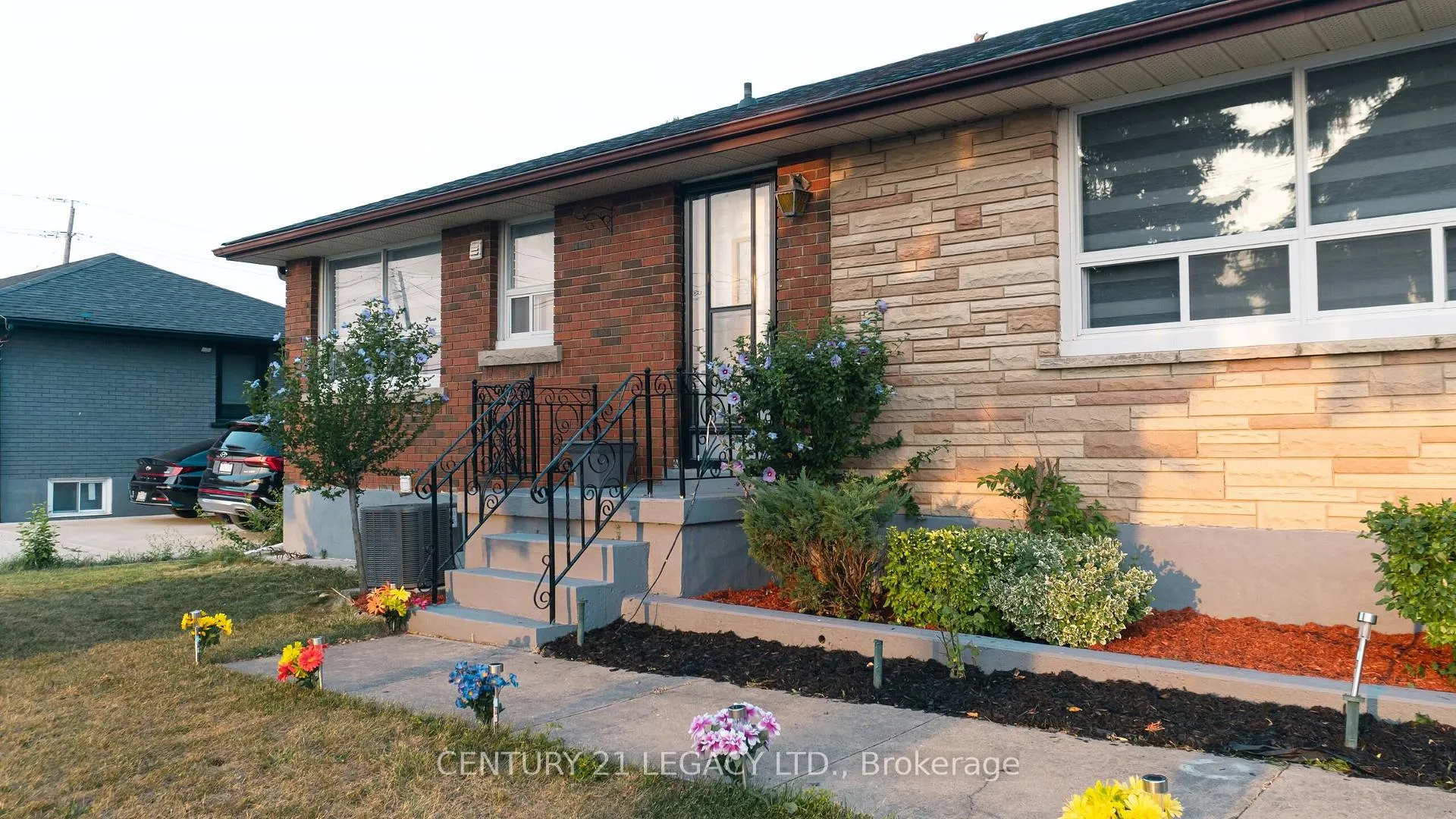 Photo 4 of 348 Millen Road, Hamilton, Stoney Creek Industrial — HOMEH