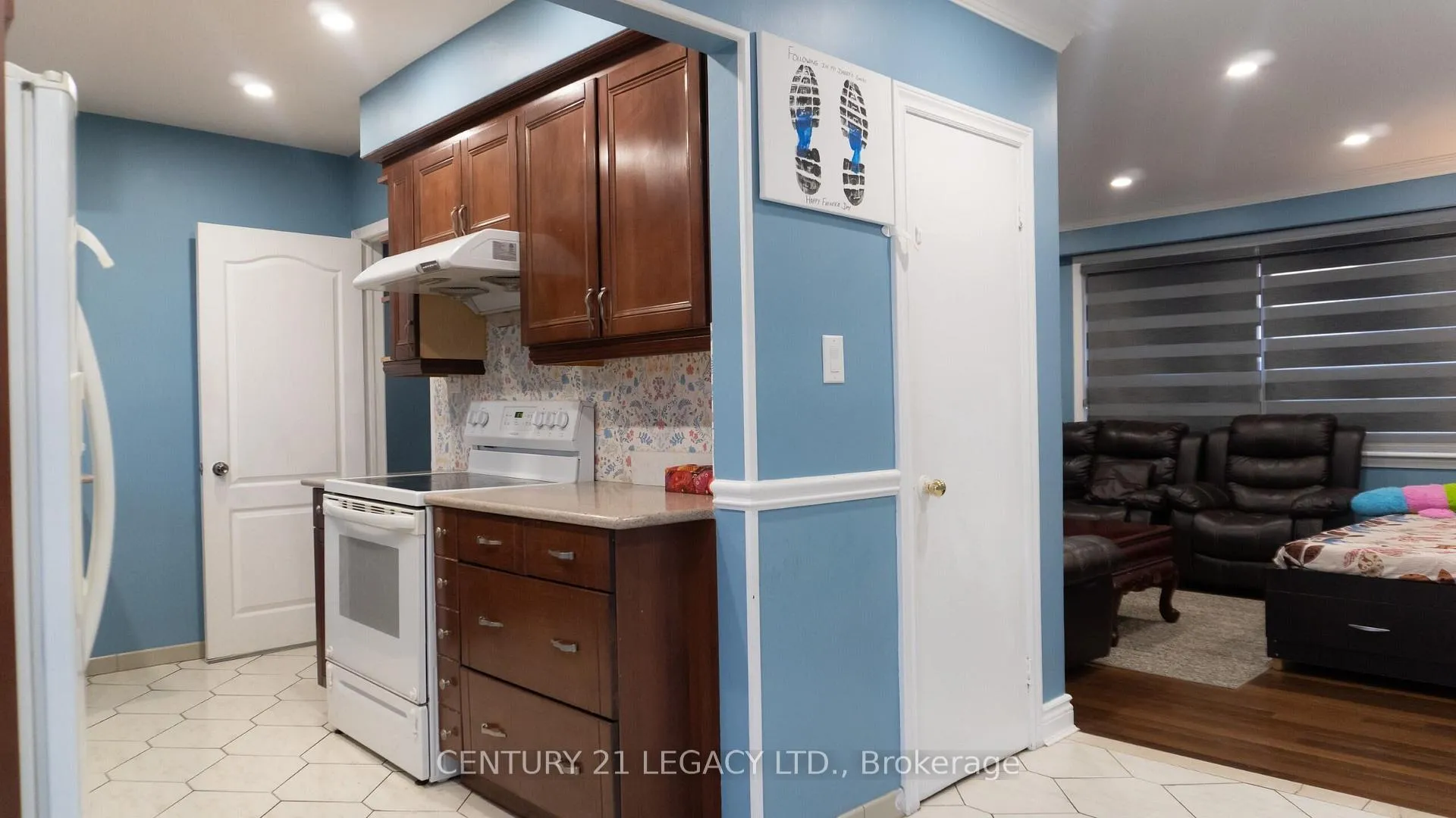 Photo 11 of 348 Millen Road, Hamilton, Stoney Creek Industrial — HOMEH