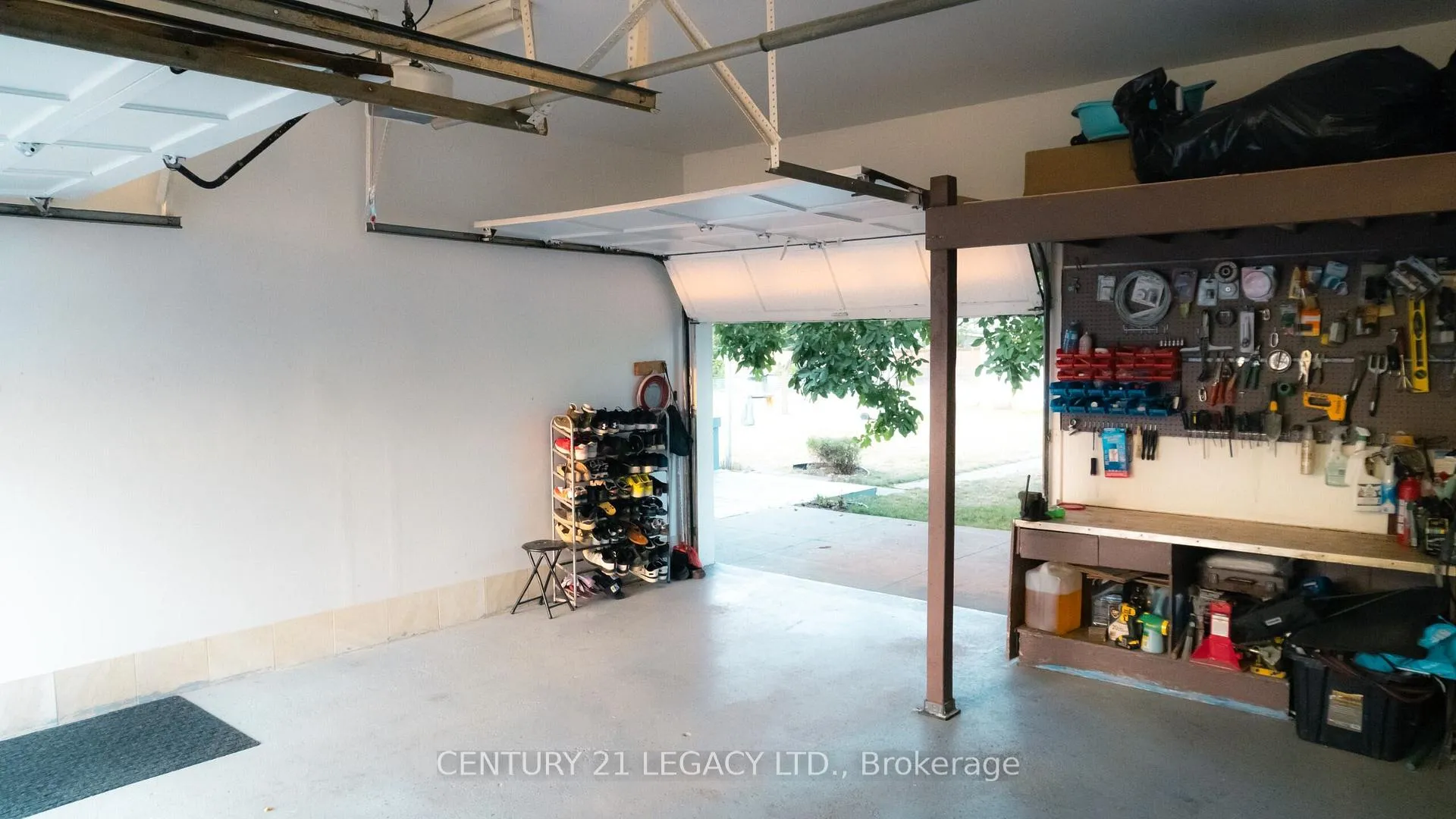 Photo 32 of 348 Millen Road, Hamilton, Stoney Creek Industrial — HOMEH