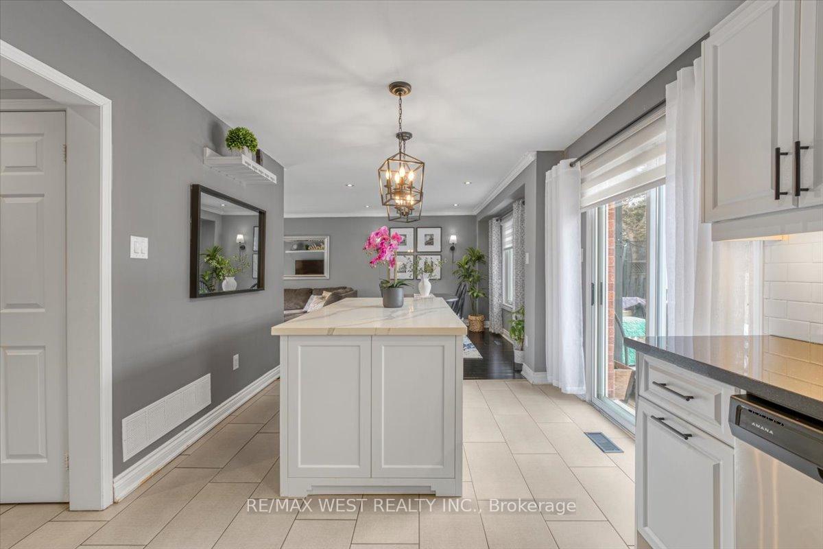 Photo 12 of 12 Whitbread Avenue, Caledon, Bolton East — HOMEH