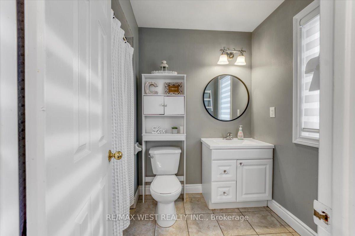 Photo 33 of 12 Whitbread Avenue, Caledon, Bolton East — HOMEH
