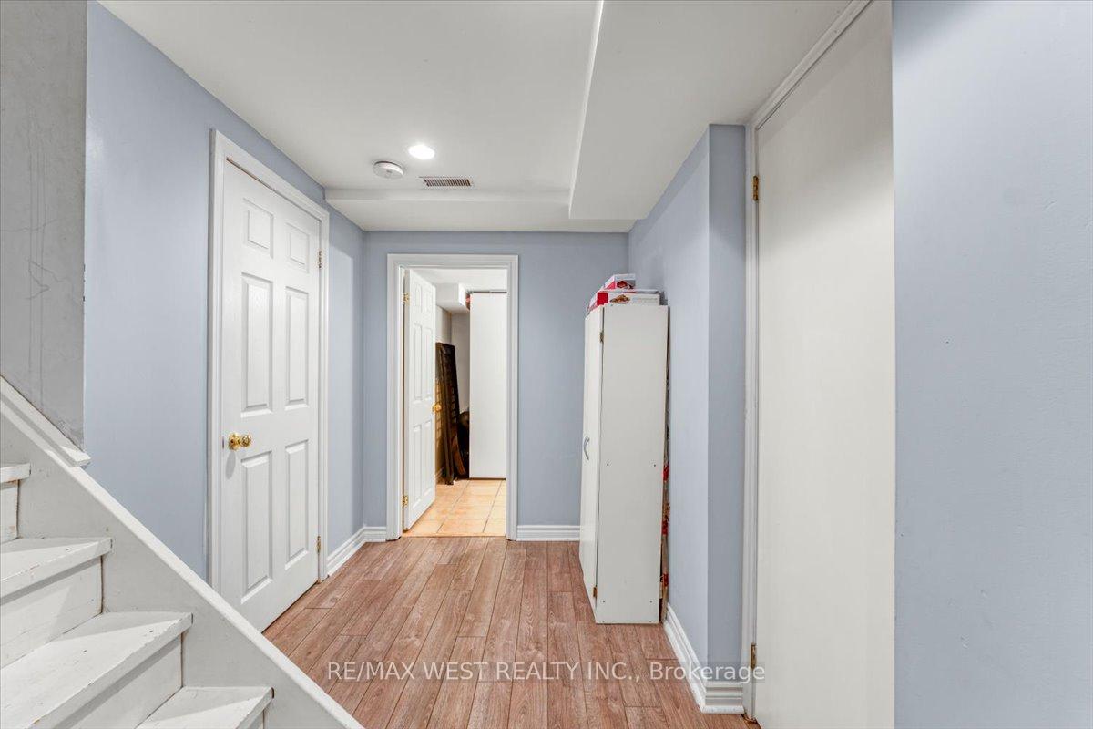 Photo 35 of 12 Whitbread Avenue, Caledon, Bolton East — HOMEH