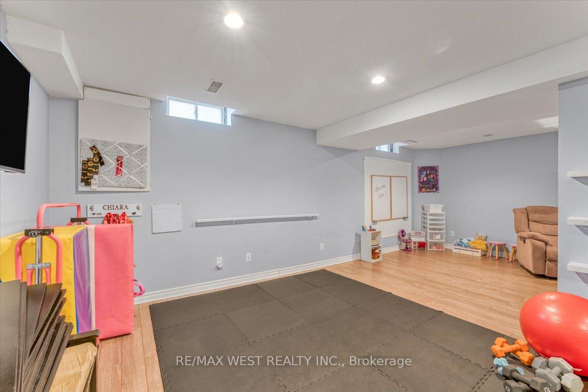 Photo 37 of 12 Whitbread Avenue, Caledon, Bolton East — HOMEH