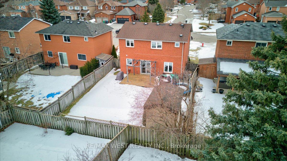 Photo 42 of 12 Whitbread Avenue, Caledon, Bolton East — HOMEH