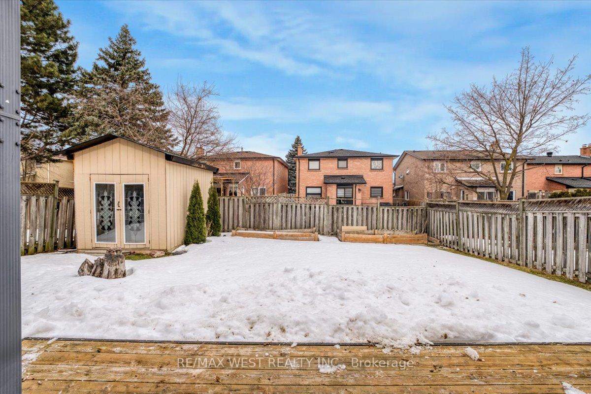 Photo 44 of 12 Whitbread Avenue, Caledon, Bolton East — HOMEH