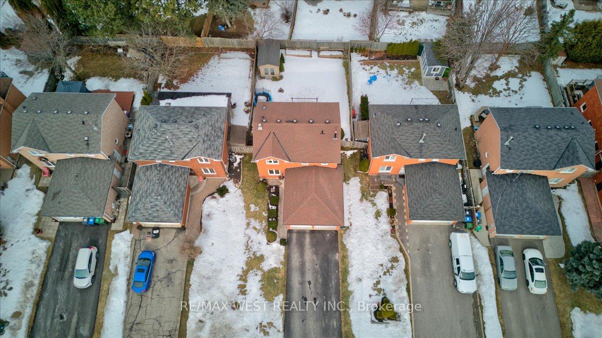Photo 45 of 12 Whitbread Avenue, Caledon, Bolton East — HOMEH