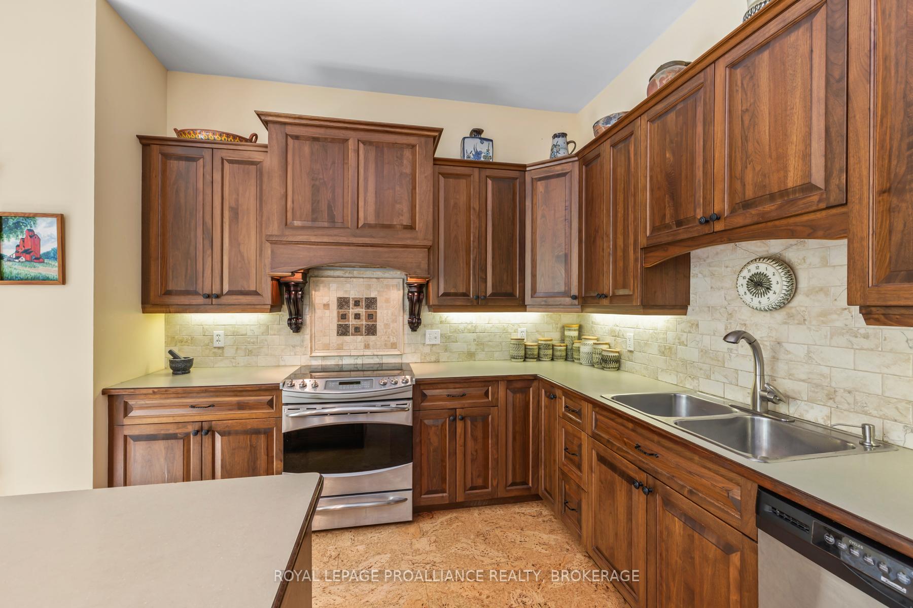 Photo 9 of 1358 Norway Road, Frontenac, Frontenac South — HOMEH