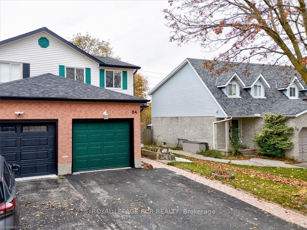 Photo 4 of 54 Poplar Drive, Cambridge — HOMEH