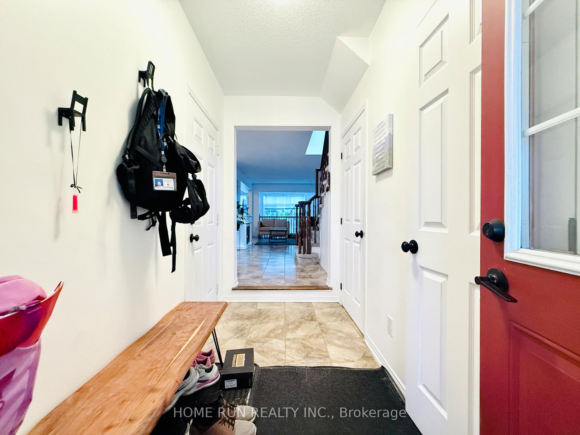 Photo 4 of 328 Quetico Private, Ottawa, Barrhaven - Stonebridge — HOMEH