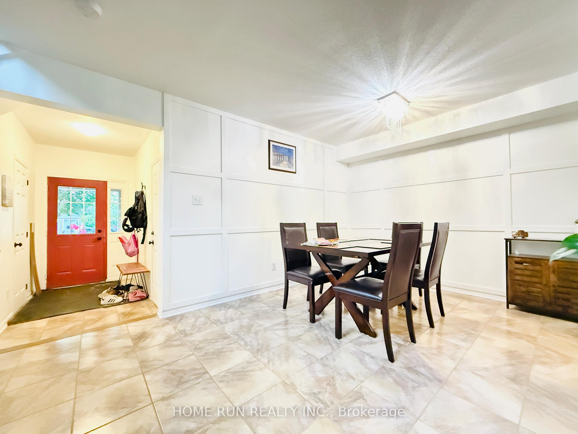 Photo 8 of 328 Quetico Private, Ottawa, Barrhaven - Stonebridge — HOMEH
