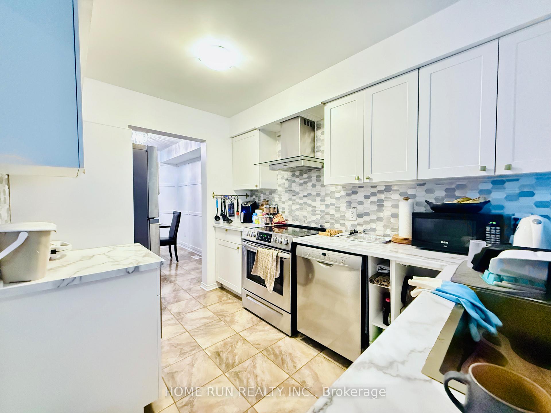 Photo 11 of 328 Quetico Private, Ottawa, Barrhaven - Stonebridge — HOMEH