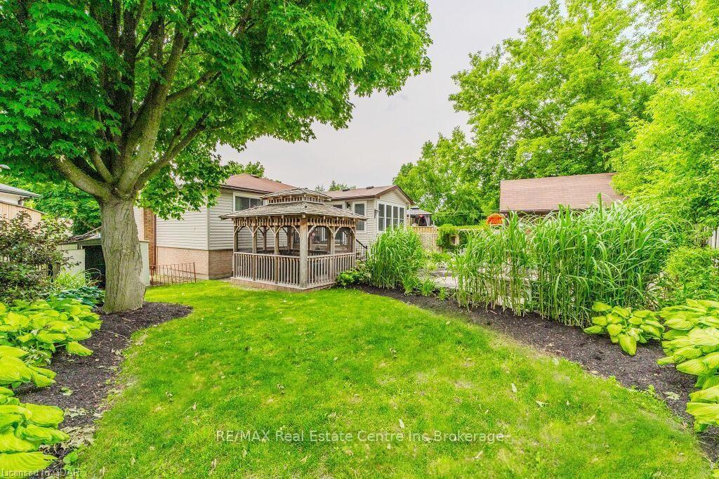 Photo 25 of 57 Tuscany Court, Cambridge — HOMEH