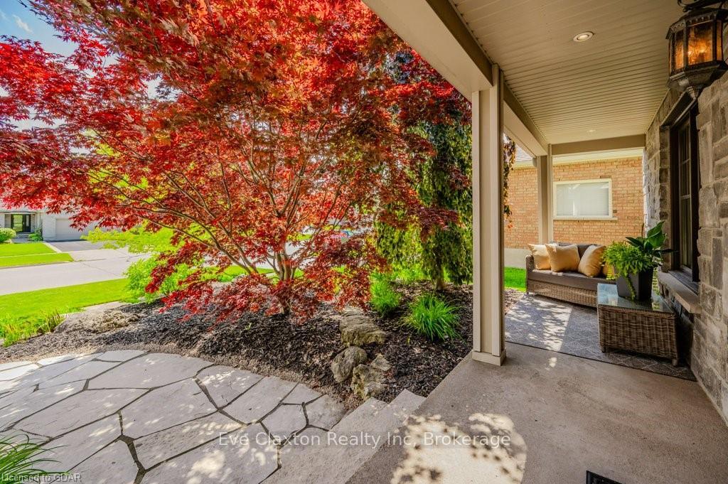 Photo 4 of 459 Winston Boulevard, Cambridge — HOMEH