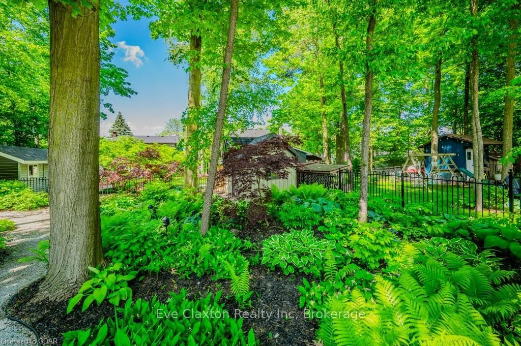 Photo 32 of 459 Winston Boulevard, Cambridge — HOMEH