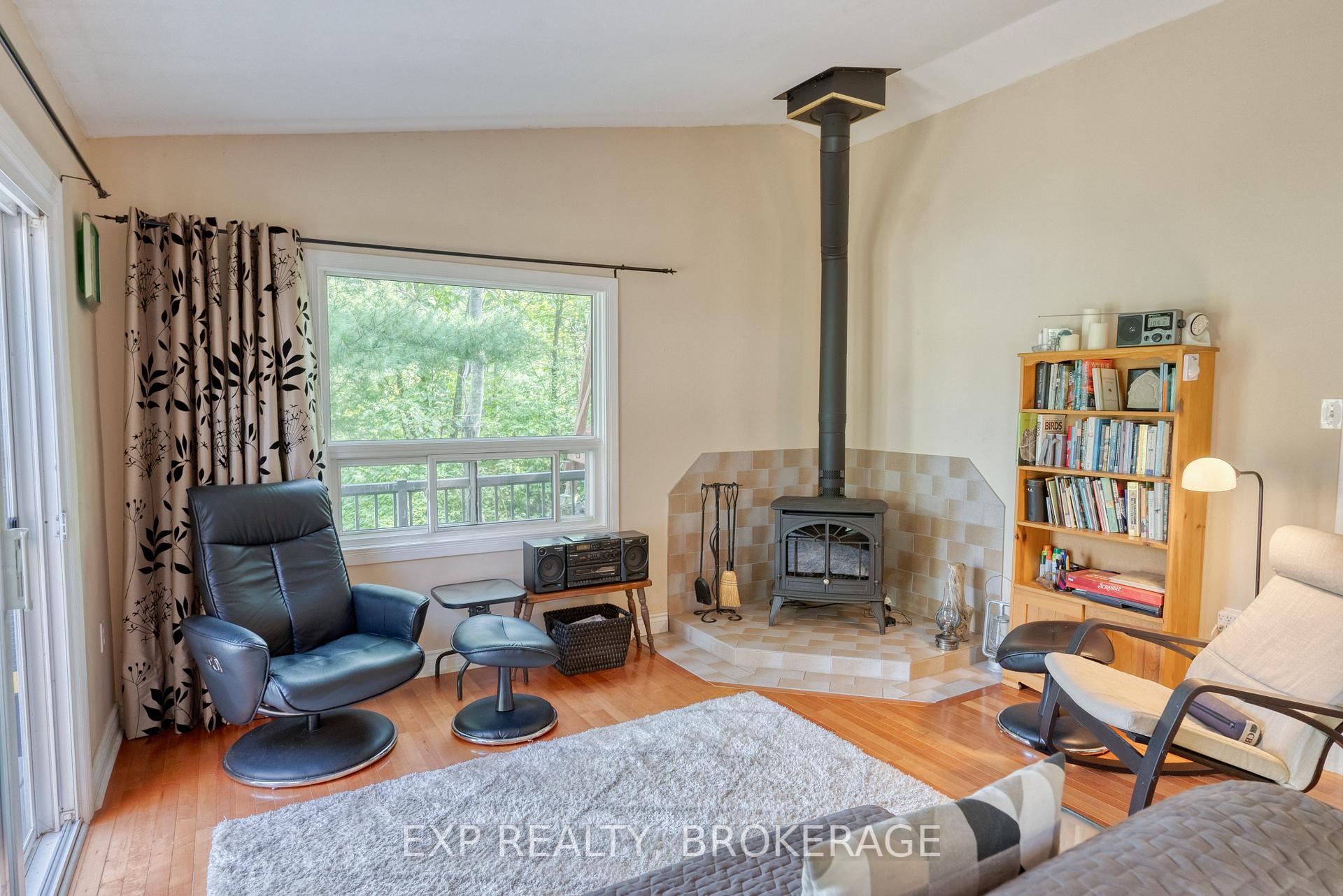 Photo 7 of 1040 Waters Edge Lane, Frontenac, Frontenac Centre — HOMEH