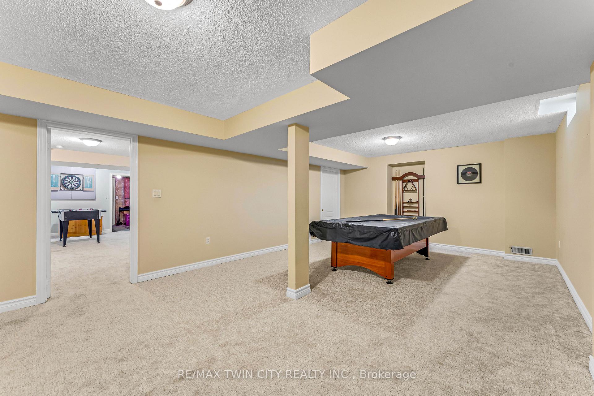 Photo 34 of 670 Peter Robertson Boulevard, Brampton, Sandringham-Wellington — HOMEH