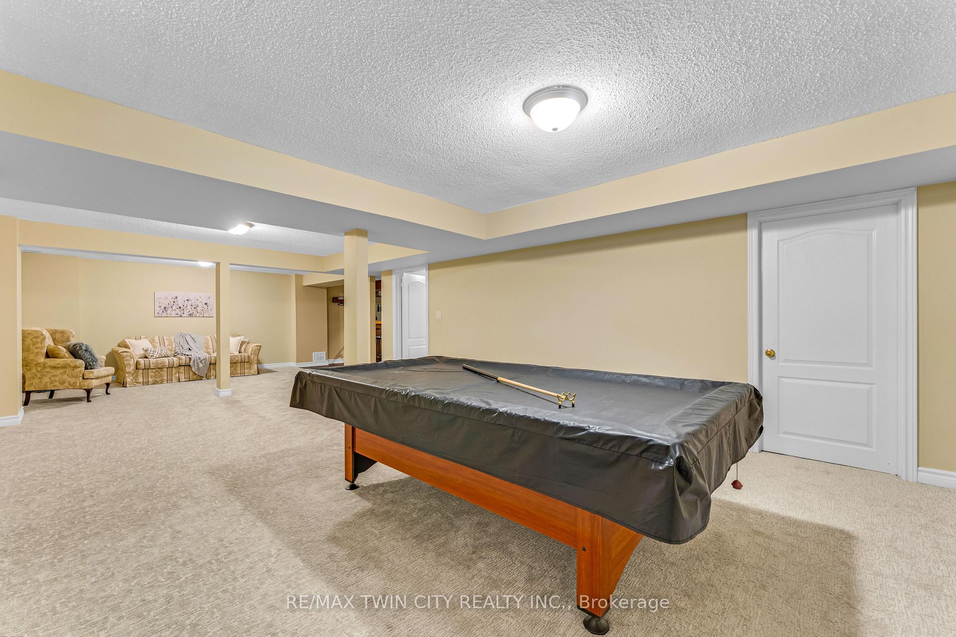 Photo 35 of 670 Peter Robertson Boulevard, Brampton, Sandringham-Wellington — HOMEH