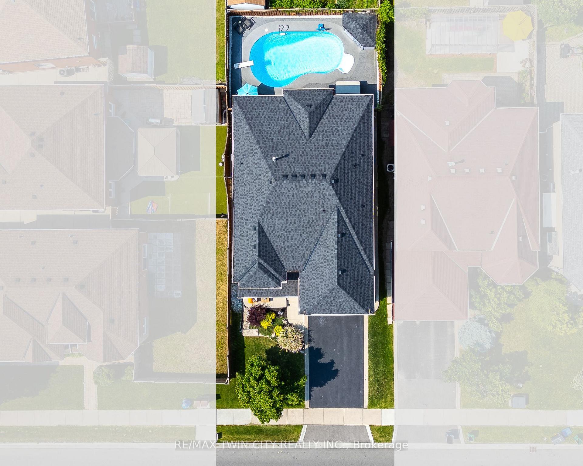 Photo 46 of 670 Peter Robertson Boulevard, Brampton, Sandringham-Wellington — HOMEH