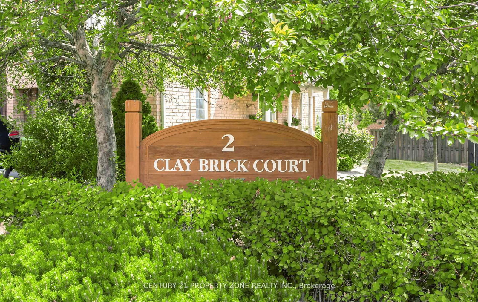 Front of Unit 39, 2 Clay Brick Crt