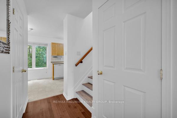 Photo 12 of 320 Gotham Private, Ottawa, Central Park — HOMEH