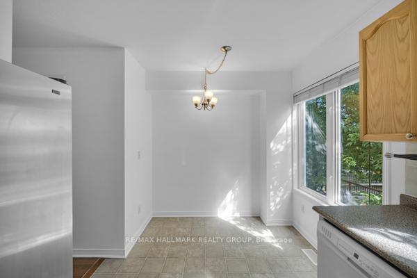 Photo 14 of 320 Gotham Private, Ottawa, Central Park — HOMEH