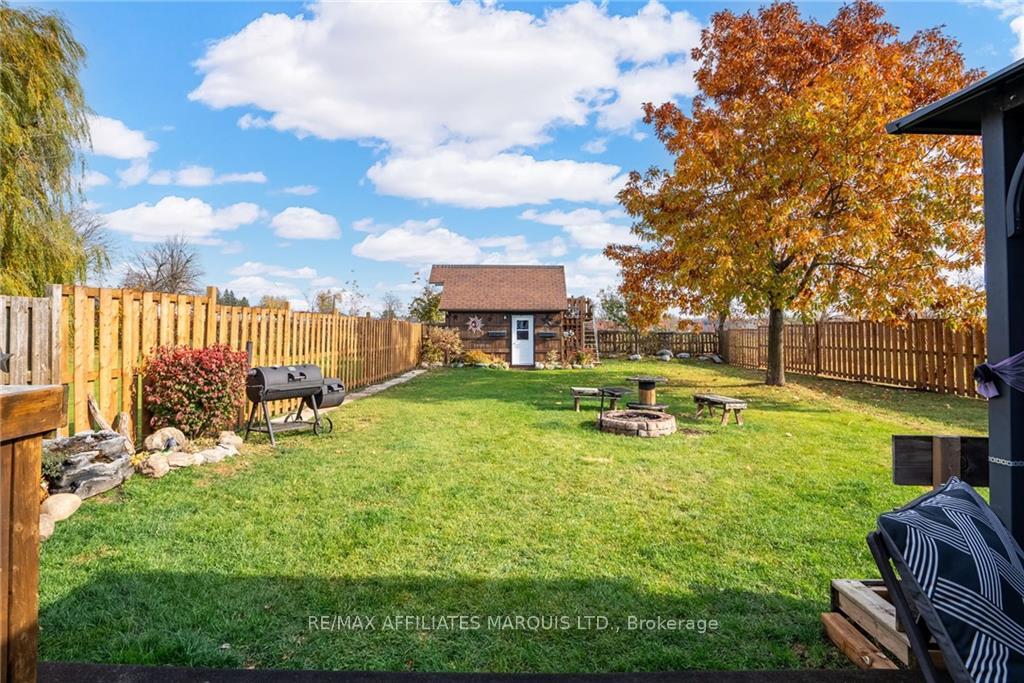 Photo 7 of 2747 Ross Avenue, Cornwall — HOMEH
