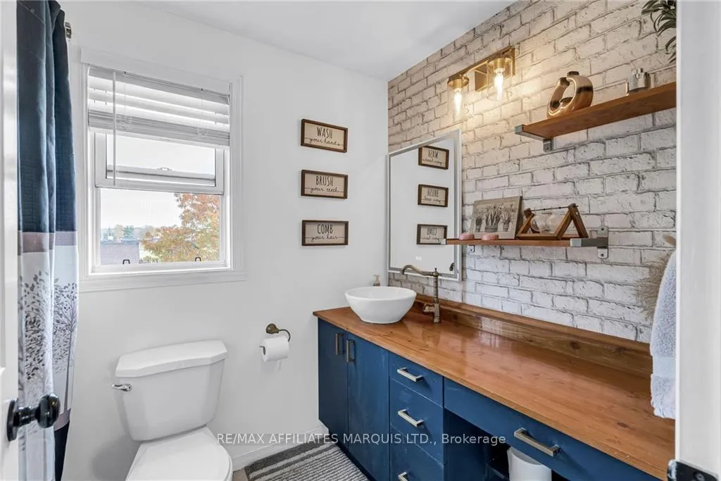 Photo 23 of 2747 Ross Avenue, Cornwall — HOMEH