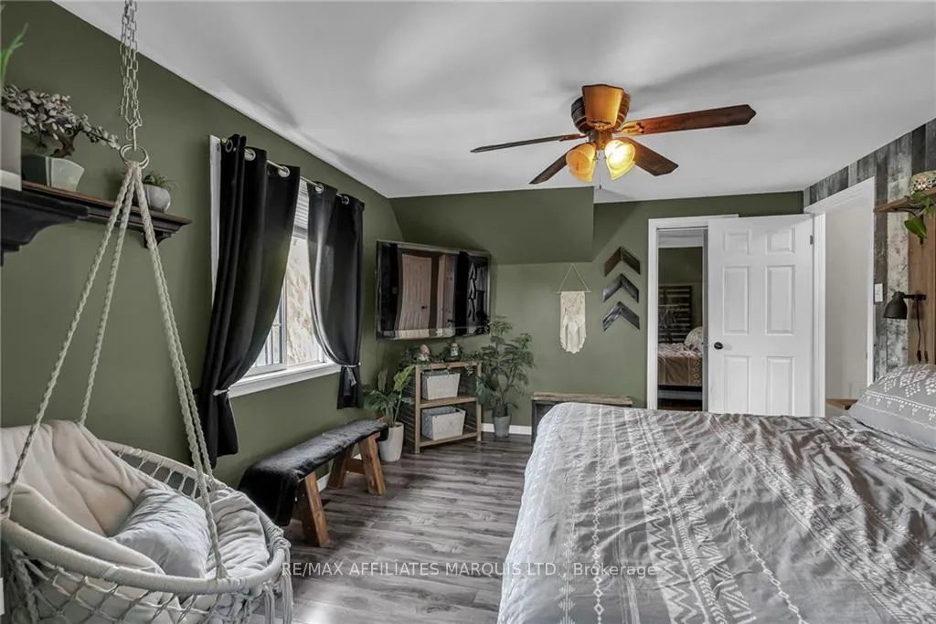 Photo 26 of 2747 Ross Avenue, Cornwall — HOMEH