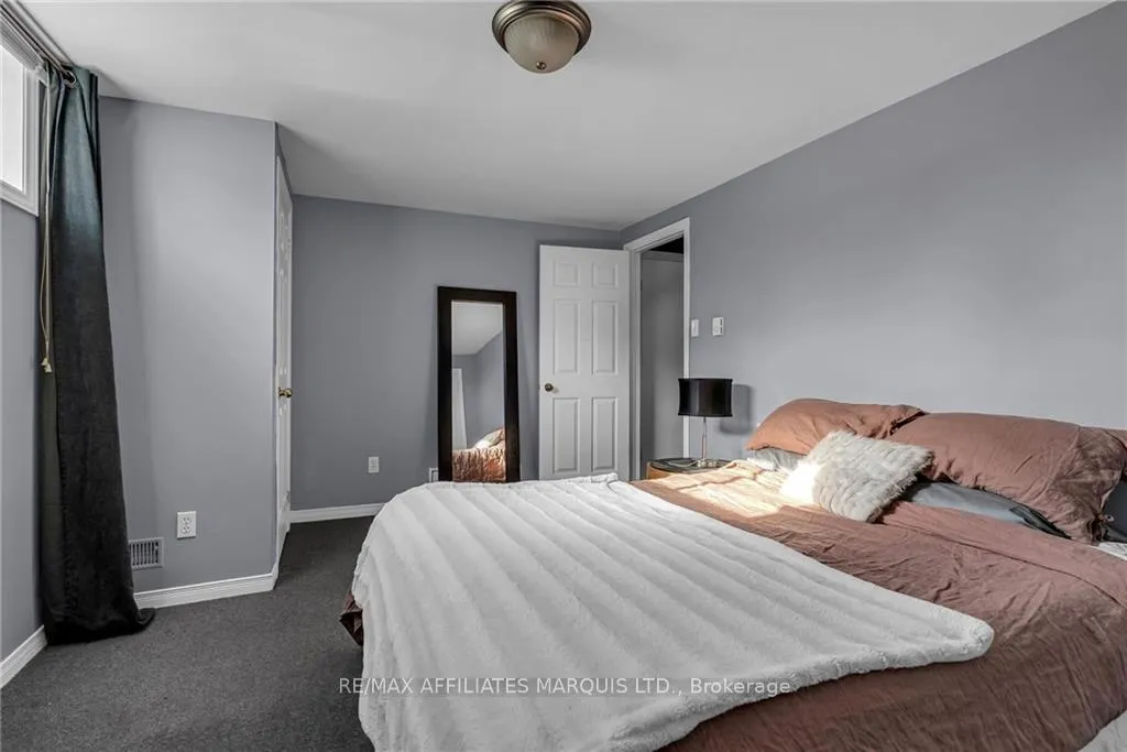Photo 30 of 2747 Ross Avenue, Cornwall — HOMEH