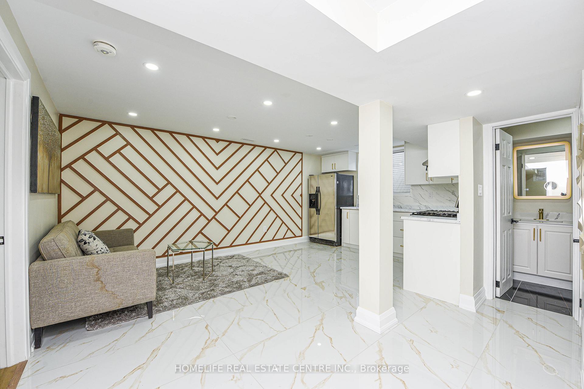 Photo 43 of 58 Wilton Drive, Brampton, Brampton East — HOMEH